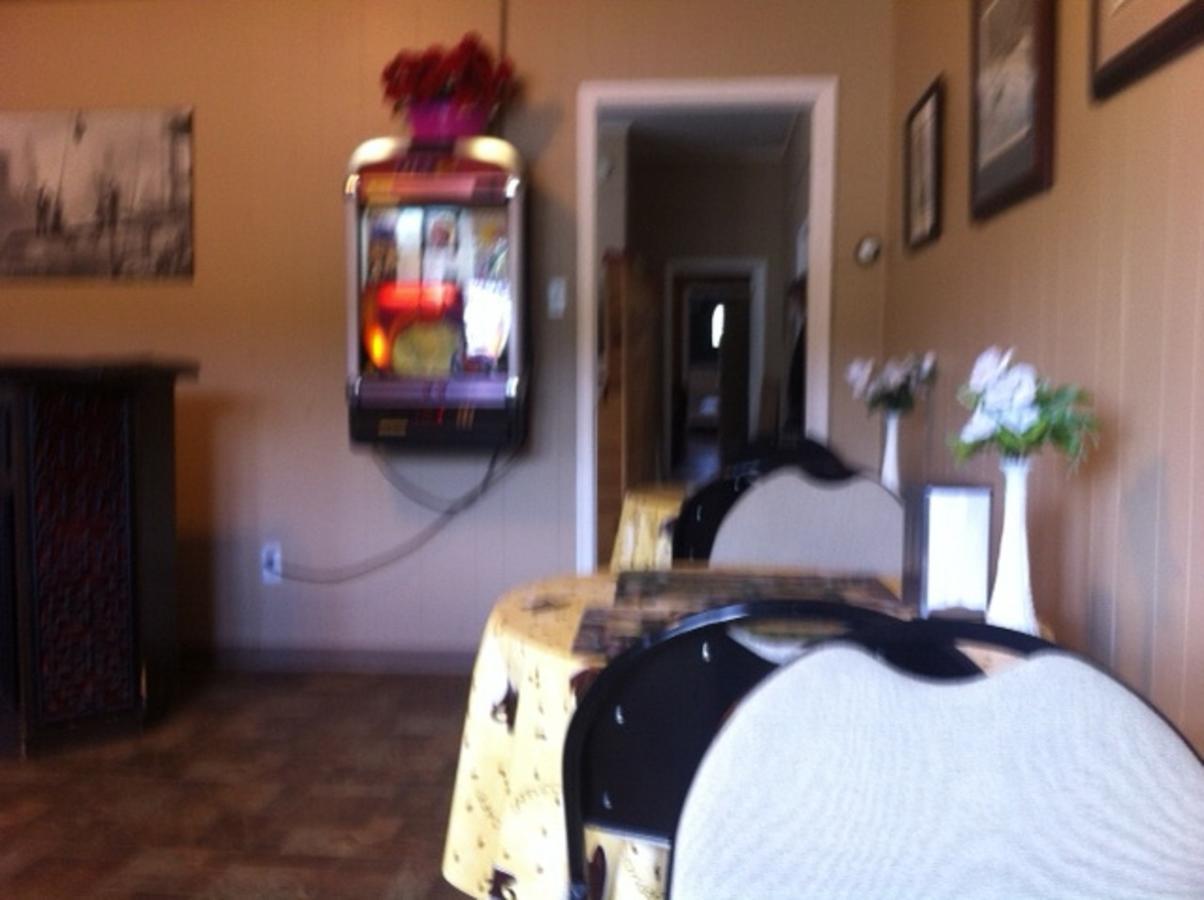 Gloria'S Bnb Avondale 외부 사진
